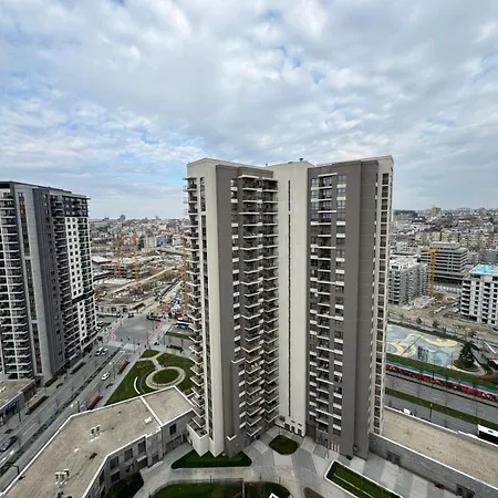 The Gates 2001 Apartment